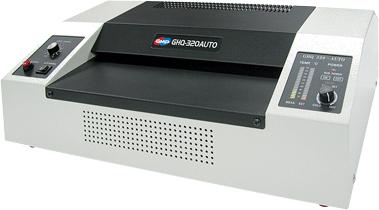 016993